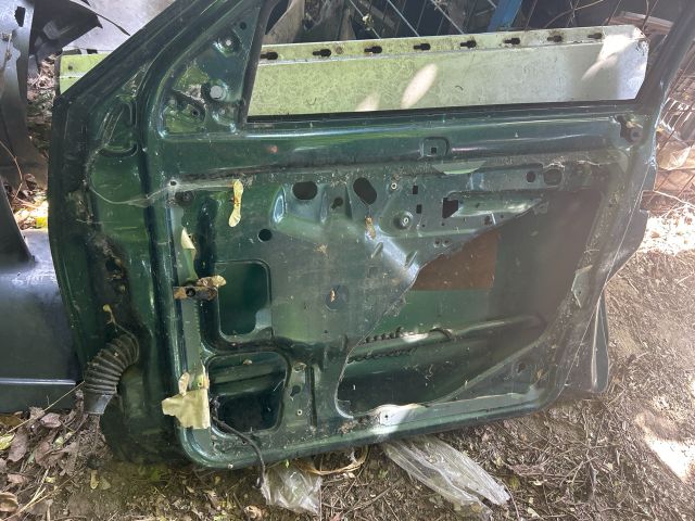 bontott VW POLO CLASSIC Jobb első Ajtó (Üres lemez)