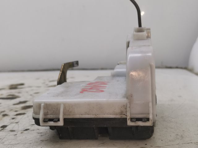 bontott VW POLO CLASSIC Jobb első Ajtózár