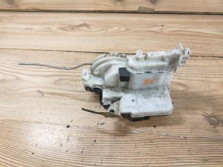 bontott VW POLO CLASSIC Jobb első Ajtózár