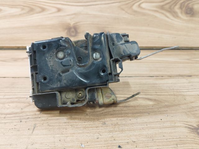 bontott VW POLO CLASSIC Jobb első Ajtózár