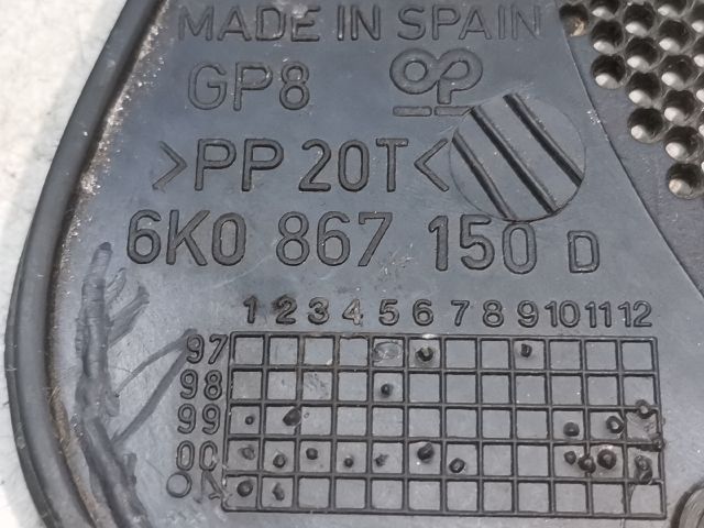 bontott VW POLO CLASSIC Jobb első Hangszóró Burkolat