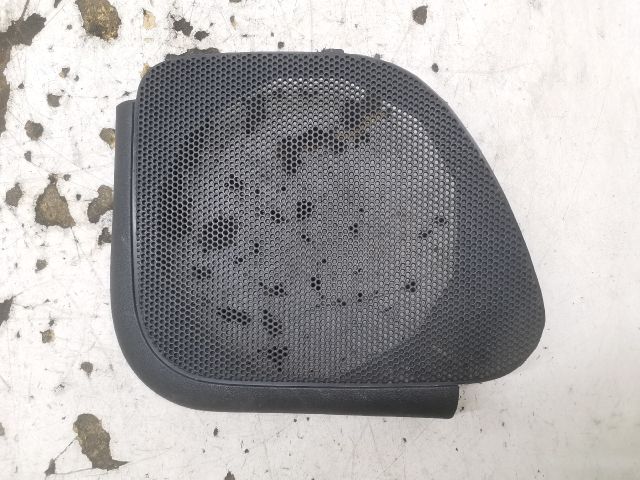 bontott VW POLO CLASSIC Jobb első Hangszóró Burkolat