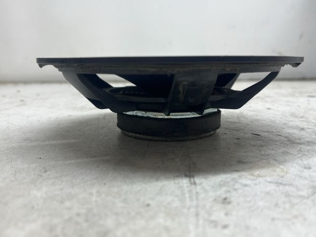 bontott VW POLO CLASSIC Jobb első Hangszóró