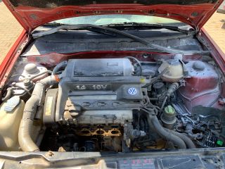 bontott VW POLO CLASSIC Jobb első Külső Kilincs