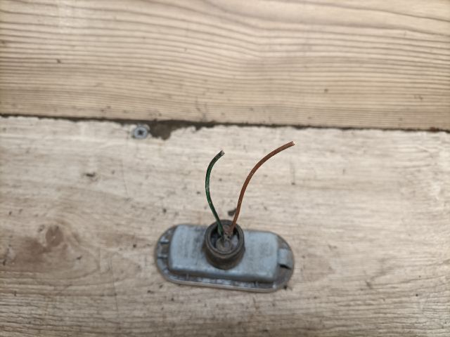 bontott VW POLO CLASSIC Jobb első Sárvédő Irányjelző