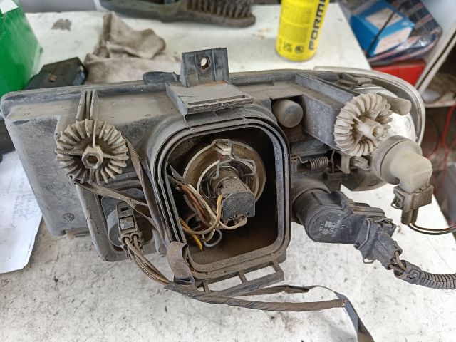 bontott VW POLO CLASSIC Jobb Fényszóró