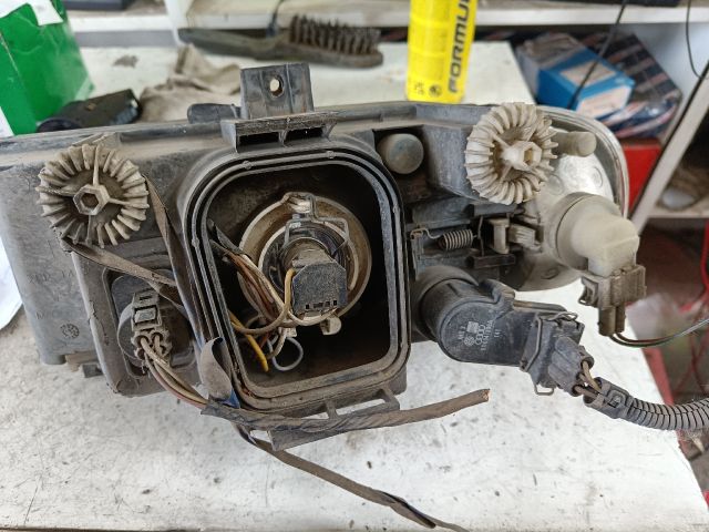 bontott VW POLO CLASSIC Jobb Fényszóró