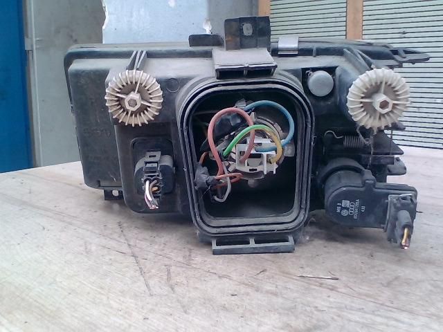 bontott VW POLO CLASSIC Jobb Fényszóró