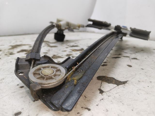 bontott VW POLO CLASSIC Jobb hátsó Ablakemelő Szerkezet (Mechanikus)