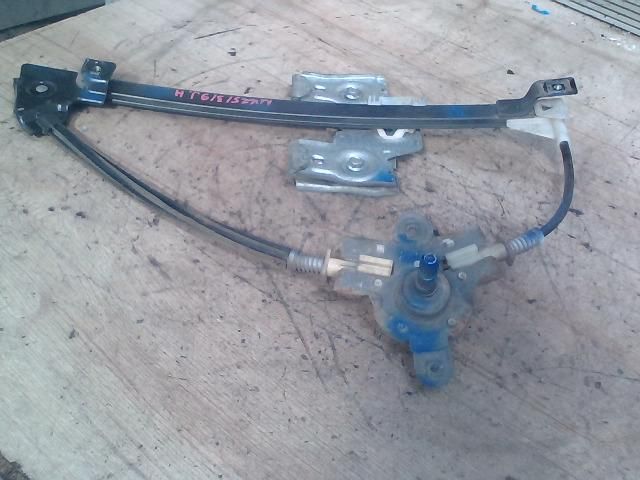 bontott VW POLO CLASSIC Jobb hátsó Ablakemelő Szerkezet (Mechanikus)