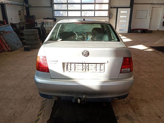 bontott VW POLO CLASSIC Jobb hátsó Ablakemelő Szerkezet (Mechanikus)