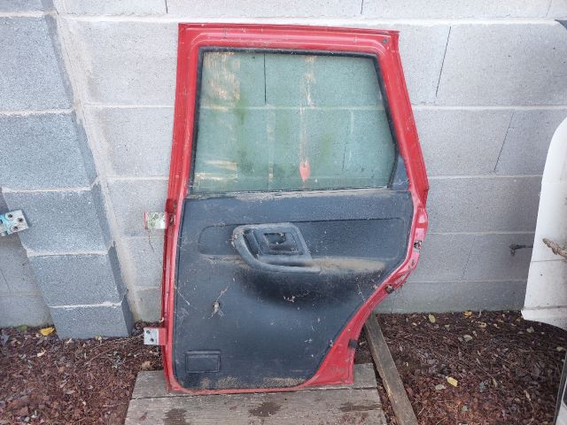 bontott VW POLO CLASSIC Jobb hátsó Ajtó (Részeivel)
