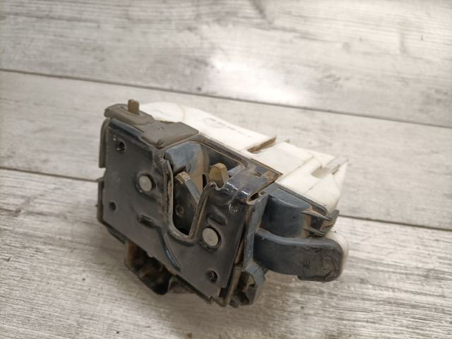 bontott VW POLO CLASSIC Jobb hátsó Ajtózár