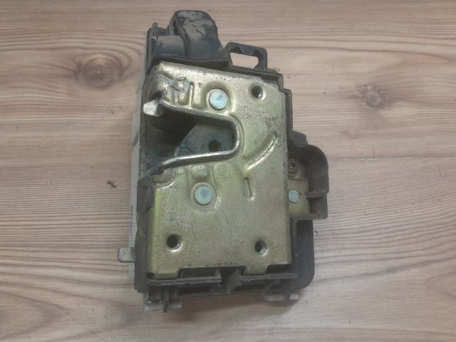 bontott VW POLO CLASSIC Jobb hátsó Ajtózár