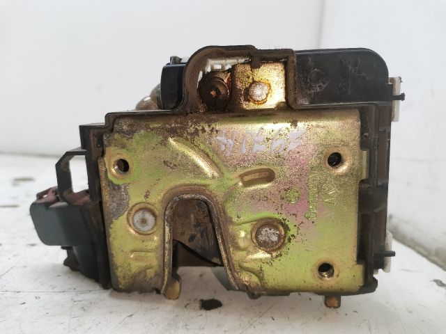 bontott VW POLO CLASSIC Jobb hátsó Ajtózár