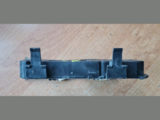 bontott VW POLO CLASSIC Jobb Hátsó Lámpa Foglalat