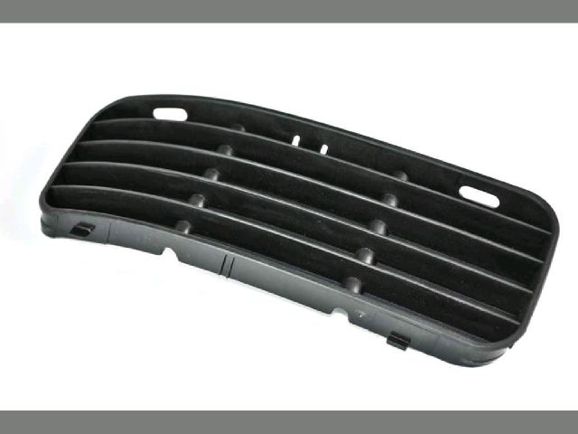 bontott VW POLO CLASSIC Jobb Ködfényszóró Lámpakeret