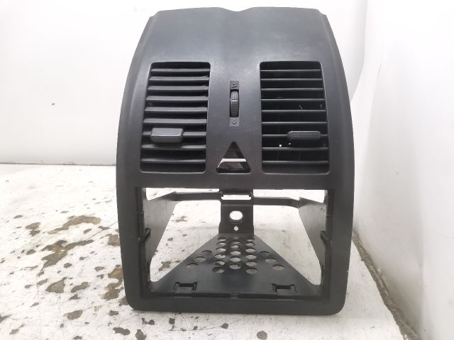 bontott VW POLO CLASSIC Középső Szellőző