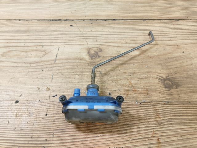 bontott VW POLO CLASSIC Központizár Motor Csomagtérajtó