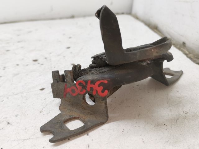 bontott VW POLO CLASSIC Motorháztető Zárszerkezet