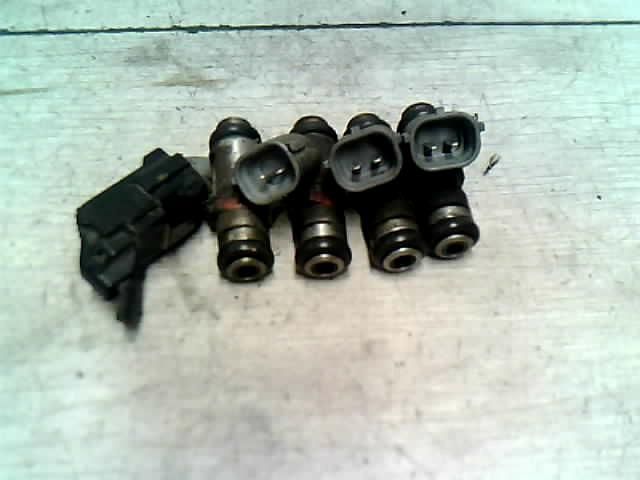 bontott VW POLO CLASSIC Porlasztó (1 db)