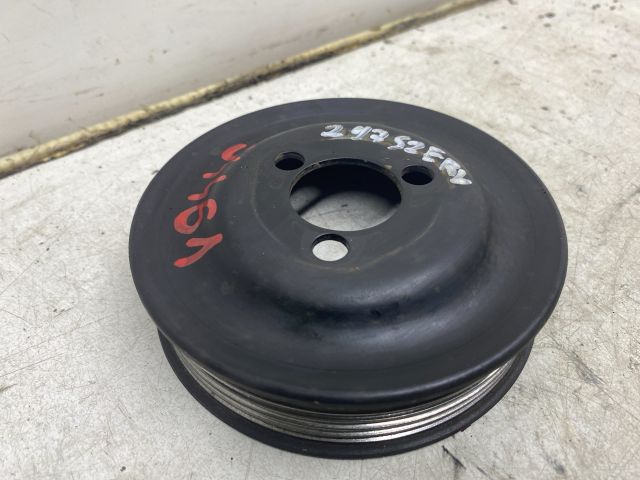 bontott VW POLO CLASSIC Szervó Szivattyú Szíjtárcsa