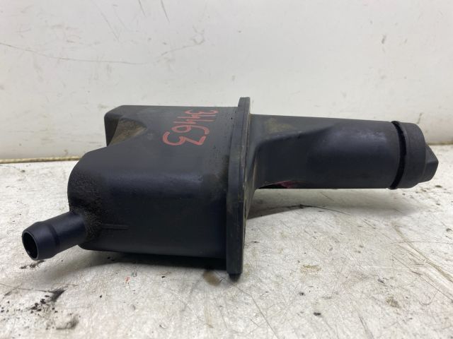 bontott VW POLO CLASSIC Szervóolaj Tartály