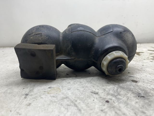 bontott VW POLO CLASSIC Vákum Tartály