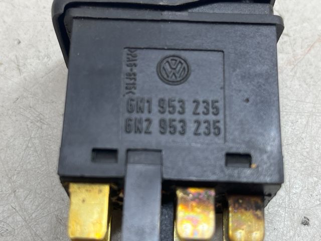 bontott VW POLO CLASSIC Vészvillogó Kapcsoló