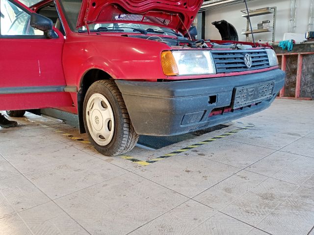 bontott VW POLO II Bal első Csonkállvány Kerékaggyal