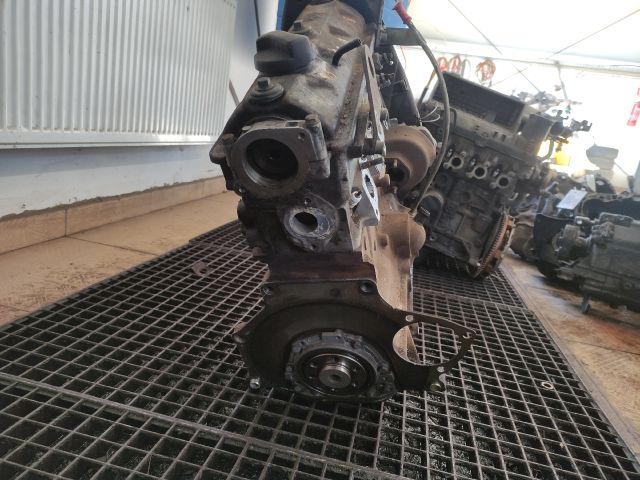 bontott VW POLO II Motor (Fűzött blokk hengerfejjel)