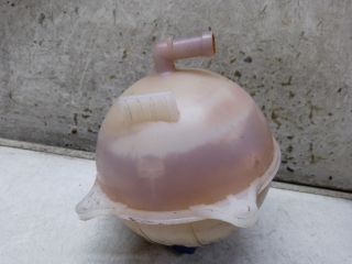 bontott VW POLO II Kiegyenlítő Tartály