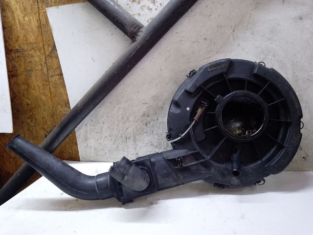 bontott VW POLO II Légszűrő Ház