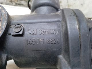 bontott VW POLO II Termosztátház