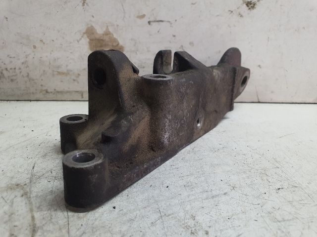 bontott VW POLO II Motor Tartó Bak (Fém)