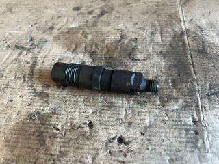 bontott VW POLO II Porlasztó (1 db)