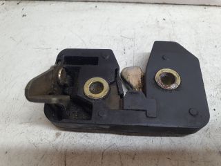 bontott VW POLO II Csomagtérajtó Zárszerkezet