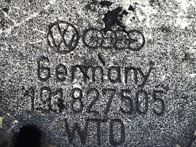 bontott VW POLO II Csomagtérajtó Zárszerkezet