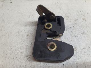 bontott VW POLO II Csomagtérajtó Zárszerkezet