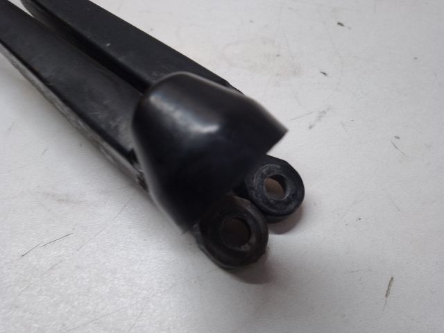 bontott VW POLO II Első Ablaktörlő Kar