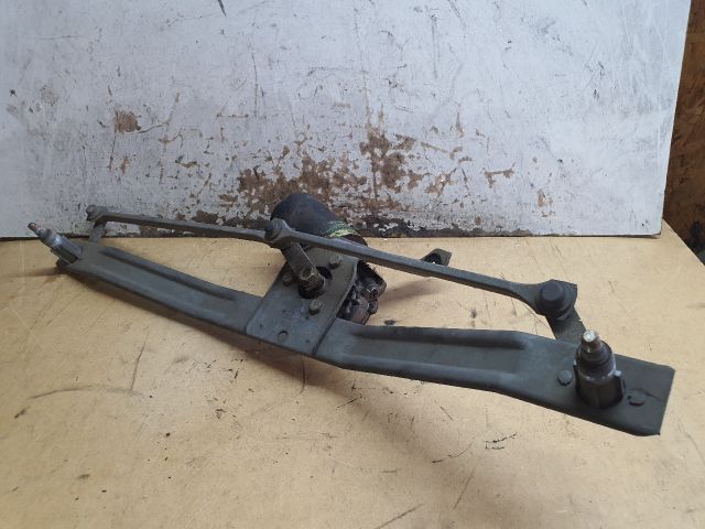 bontott VW POLO II Első Ablaktörlő Szerkezet Motorral