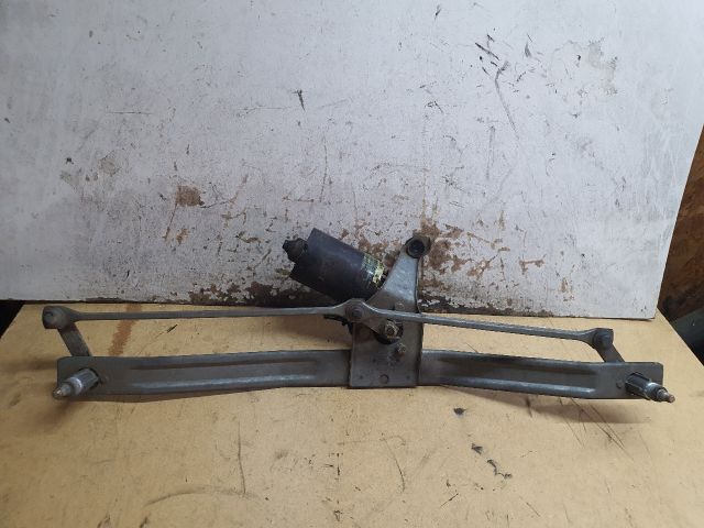 bontott VW POLO II Első Ablaktörlő Szerkezet Motorral