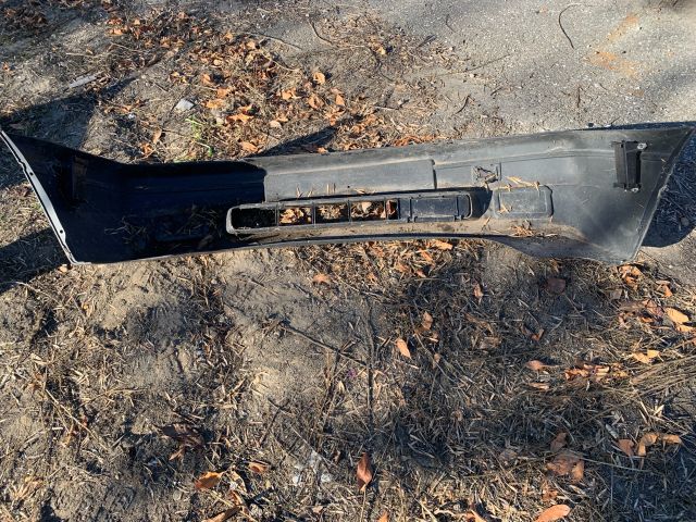 bontott VW POLO II Első Lökhárító (Részeivel)