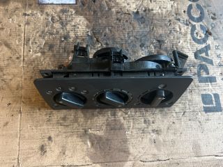 bontott VW POLO II Fűtéskapcsoló (manuális klímás)