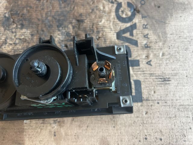 bontott VW POLO II Fűtéskapcsoló (manuális klímás)