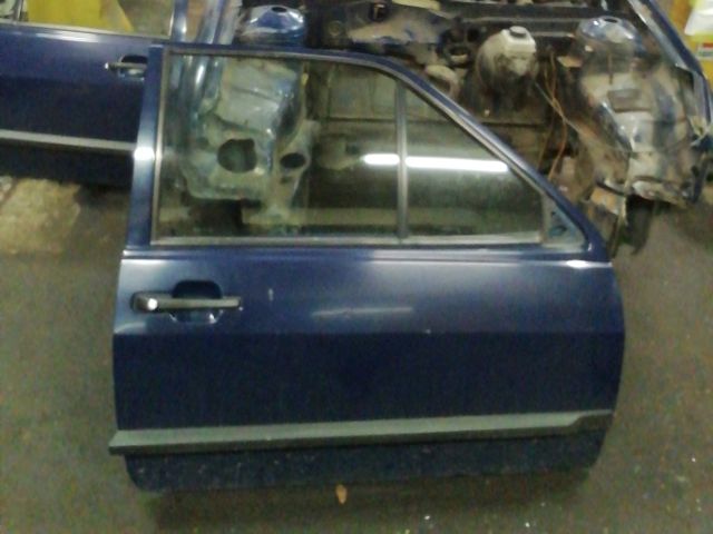 bontott VW POLO II Jobb első Ajtó (Üres lemez)