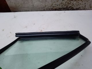 bontott VW POLO II Jobb első Fixüveg (Ajtóban)