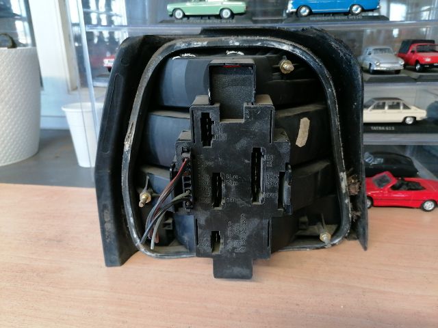 bontott VW POLO II Jobb Hátsó Lámpa