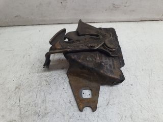 bontott VW POLO II Motorháztető Zárszerkezet