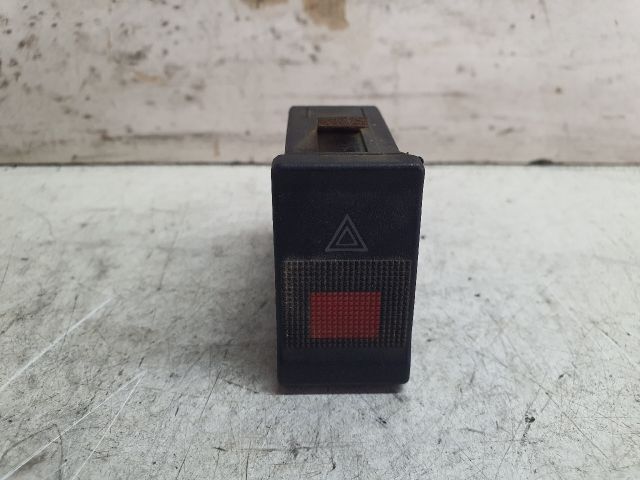 bontott VW POLO II Vészvillogó Kapcsoló